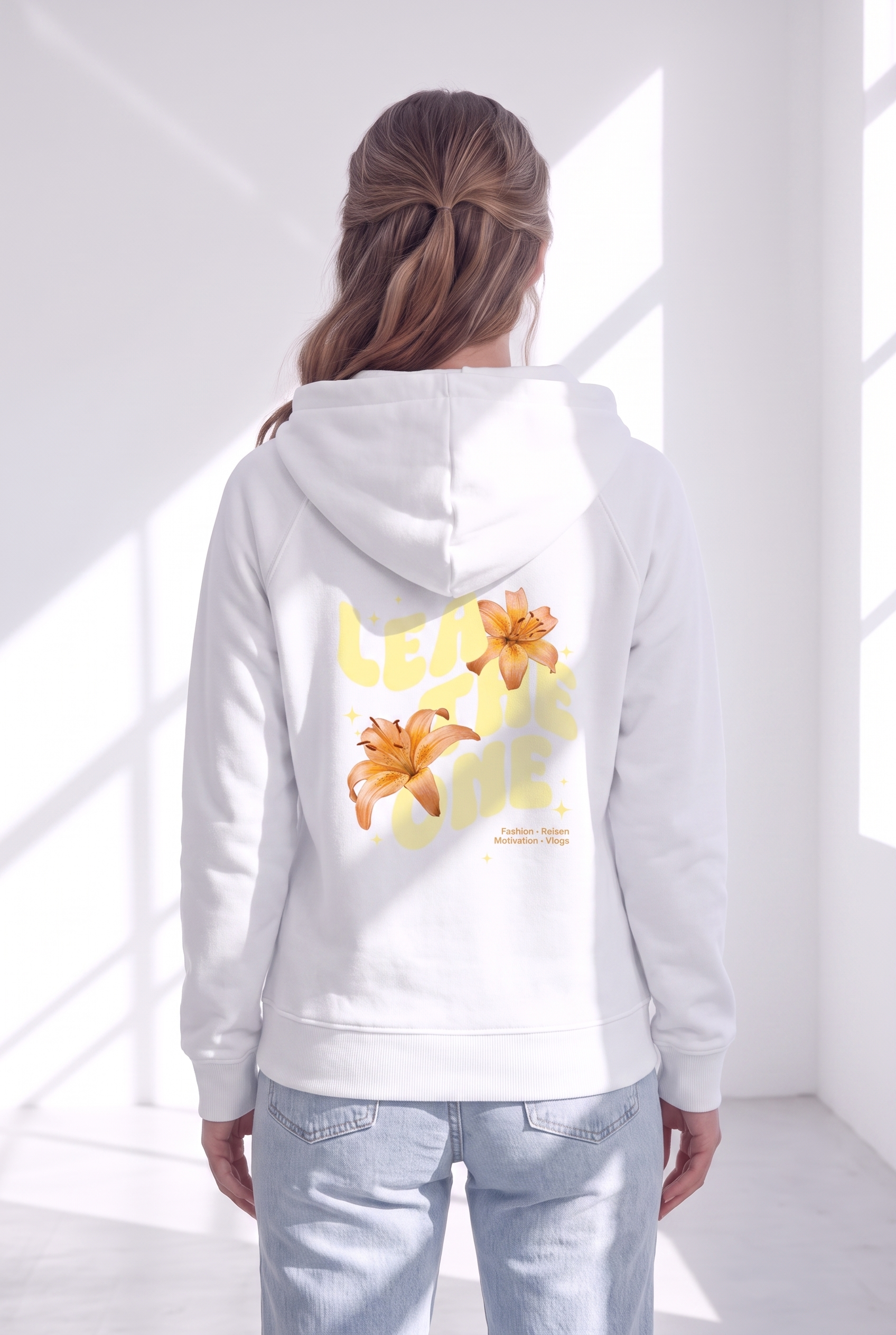 LEA THE ONE Organic Regular Zip Hoodie